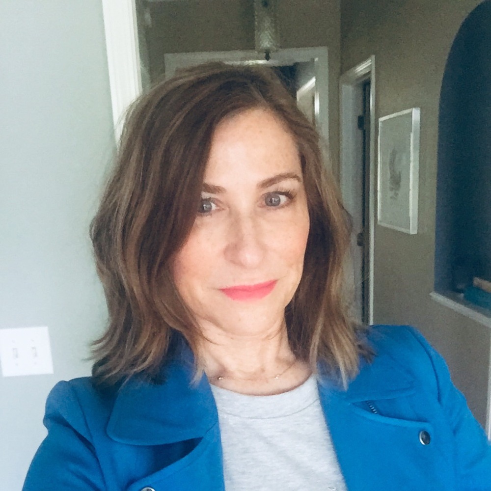 Meet your Posher, Debbie